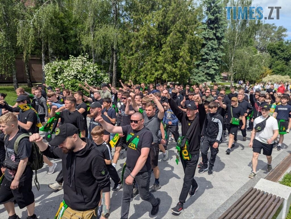 Ультрас рух WZTF  запалив Житомир  фанатським маршем до Дня Героїв України (ФОТО)
