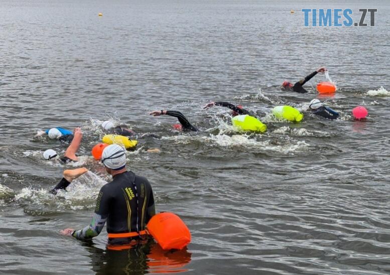 Вода +15°C і жодних компромісів: у Житомирі стартував «Кубок трьох річок» (ФОТО)