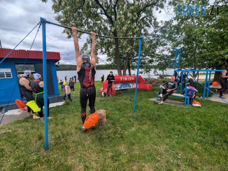 Вода +15°C і жодних компромісів: у Житомирі стартував «Кубок трьох річок» (ФОТО)