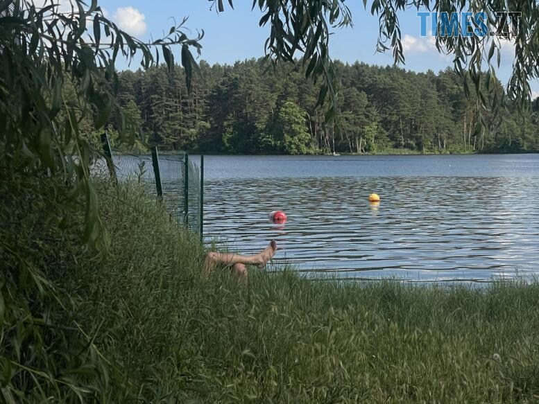 Купатися чи не купатися – про стан води і пляжів у Гідропарку в Житомирі (ФОТО)