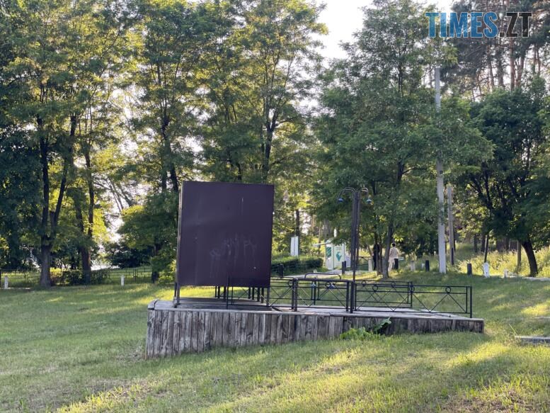 Купатися чи не купатися – про стан води і пляжів у Гідропарку в Житомирі (ФОТО)