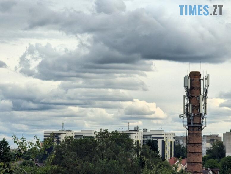 Коли літо затримується: травневі настрої Житомира (ФОТО)