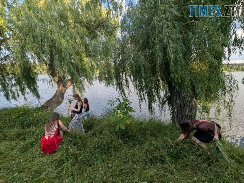 Вінки, річка і теплий вечір: у Житомирі відбулися Купальські вечорниці (ФОТО)