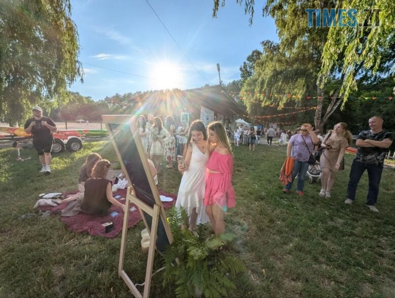Вінки, річка і теплий вечір: у Житомирі відбулися Купальські вечорниці (ФОТО)