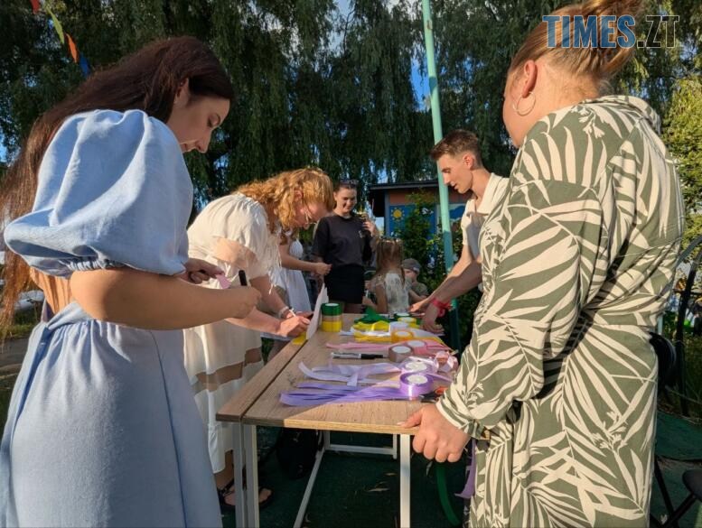 Вінки, річка і теплий вечір: у Житомирі відбулися Купальські вечорниці (ФОТО)