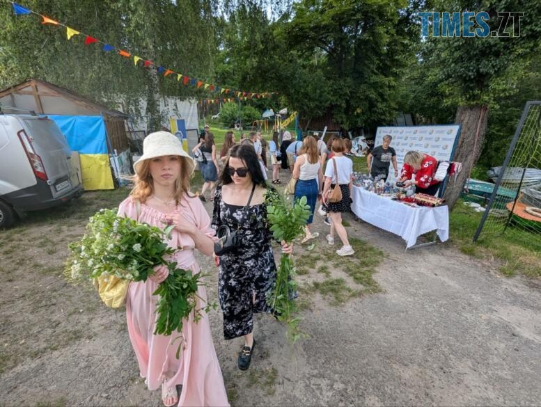 Вінки, річка і теплий вечір: у Житомирі відбулися Купальські вечорниці (ФОТО)