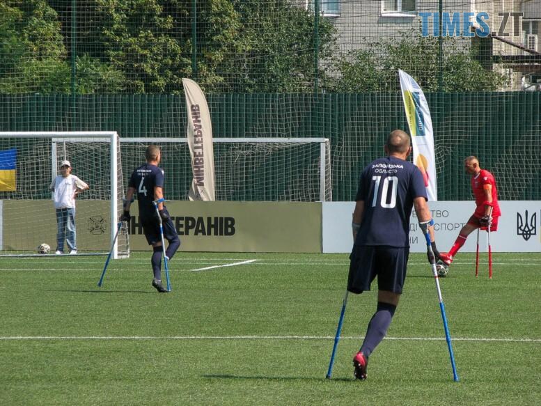Над полем — у повітрі: як у Житомирі проходить чемпіонат України з ампфутболу (ФОТО)