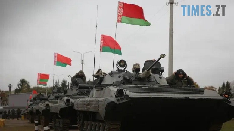 танки з прапорами білорусі