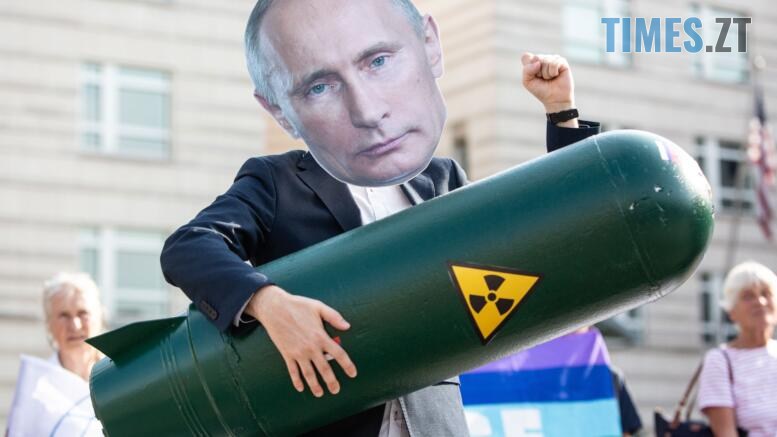 путін з ядерною ракетою