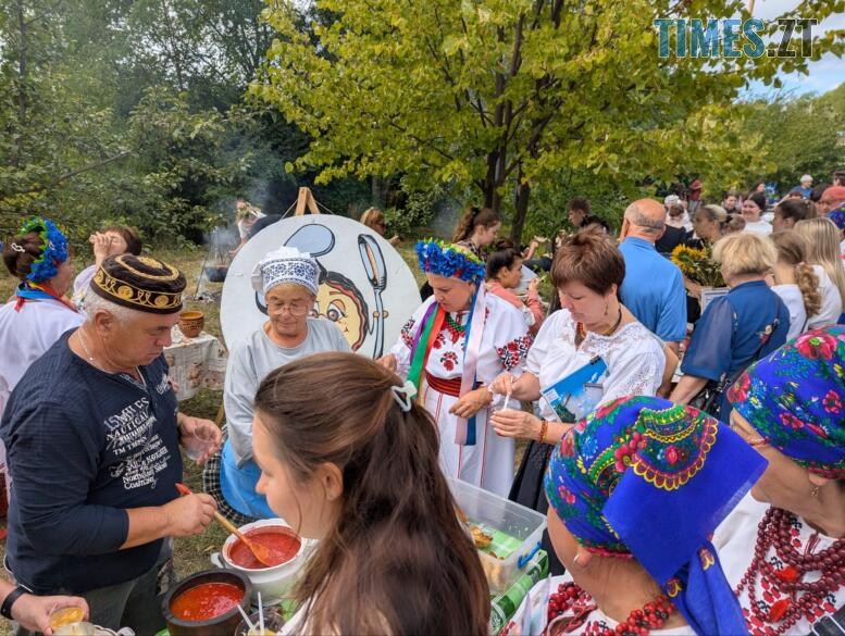 Дегустація борщу в Кмитівському музеї образотворчого мистецтва ім. Й. Буханчука