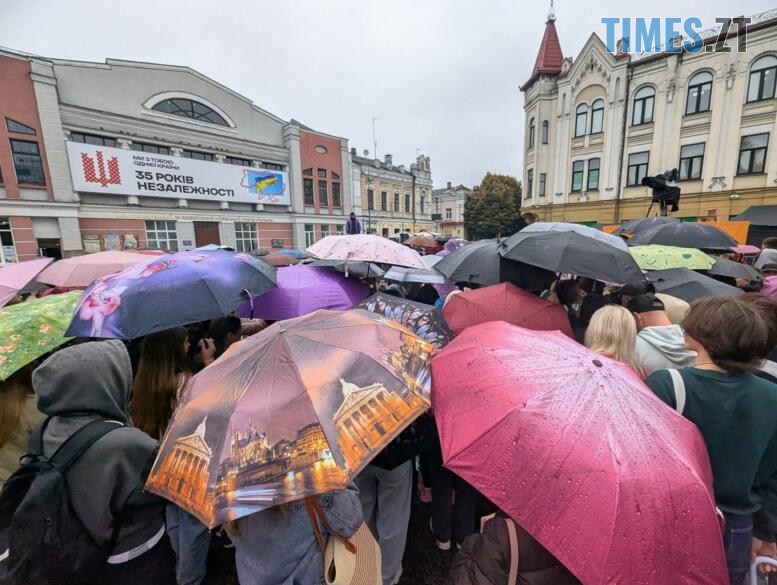 Парасольки на Європейські площі в Житомирі