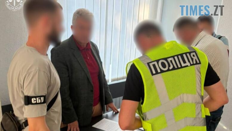 правоохоронці та очільник райлікарні, підозрюваний у хабарництві