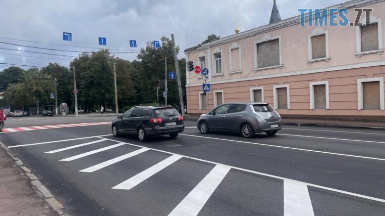 вже кілька тижнів водії їздять за новою схемоюруху по Троянівській