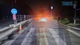 пішохідний перехід у Бердичеві, дорога та автомобіль який збив двох людей