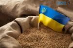 прапор України у мішку із зерном