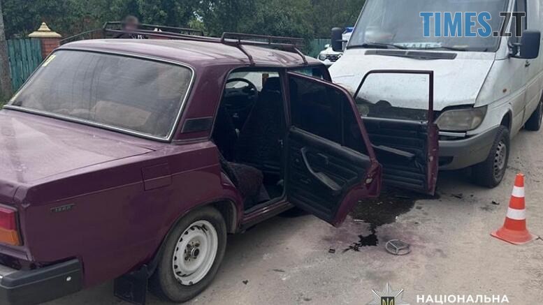зіткнення легковика та вантажного автомобіля на Звягельщині
